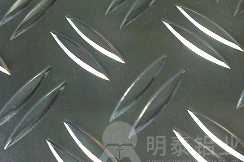 两条筋花纹榴莲影院在线观看